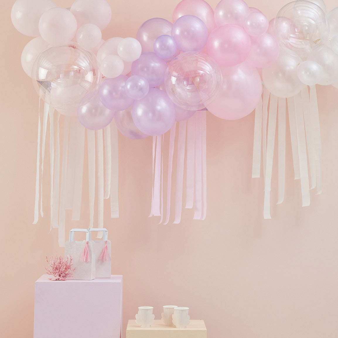 MERMAID MAGIC BALLOON ARCH
