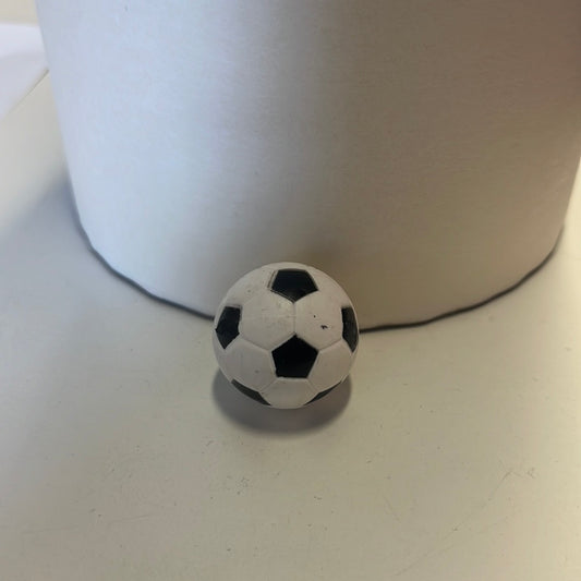 Soccer ball cake decor