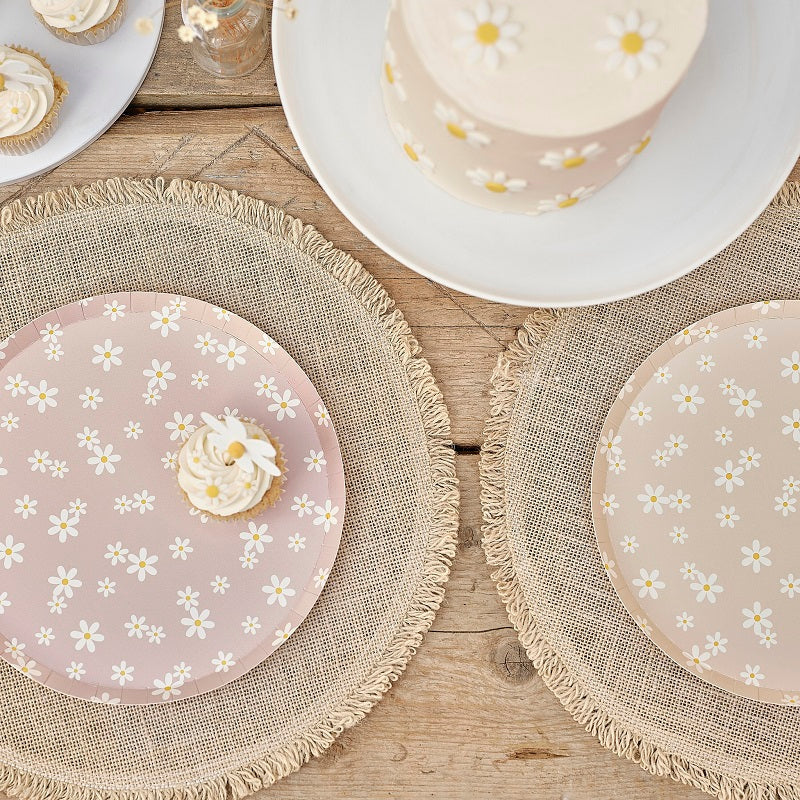 DAISY FLORAL PAPER PLATES PK8