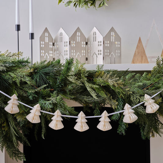 CREAM HONEYCOMB TREE GARLAND