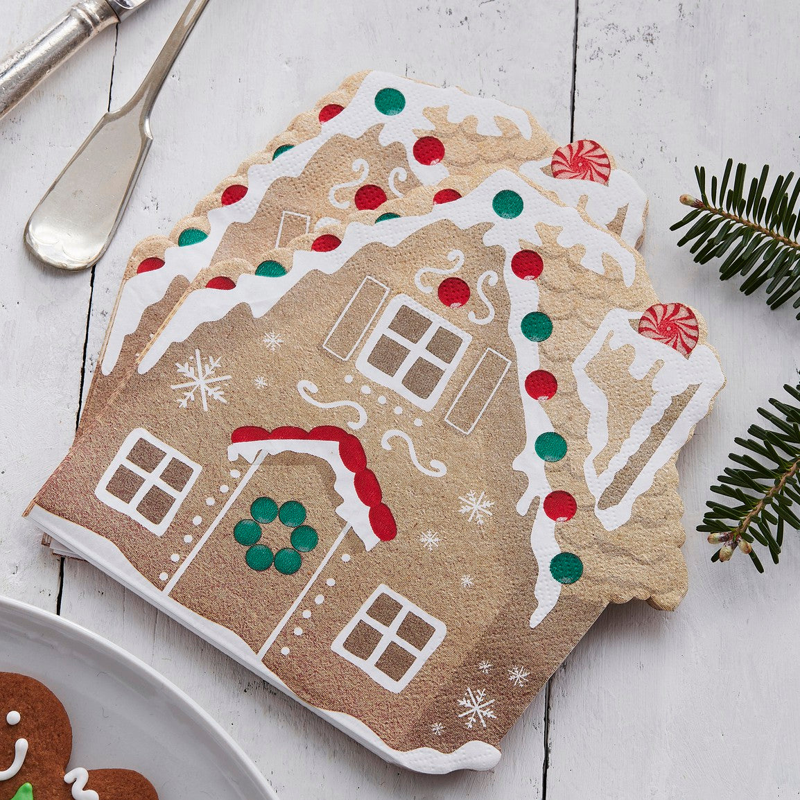 GINGERBREAD HOUSE CHRISTMAS NAPKINS PK16