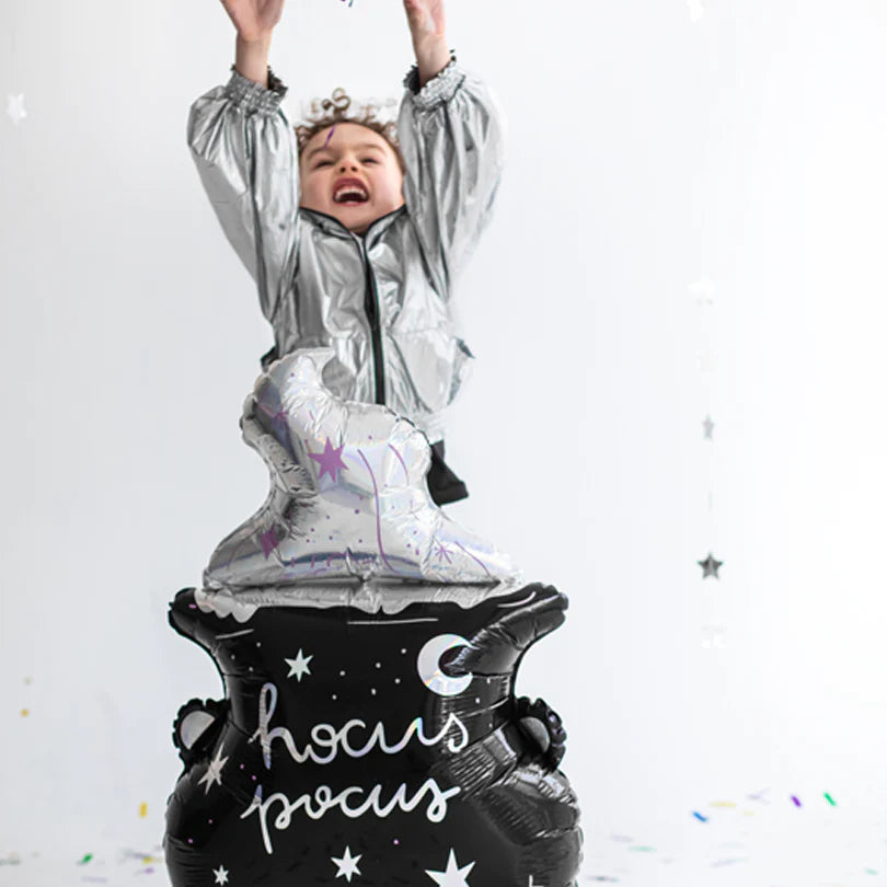 WITCHES CAULDRON FOIL BALLOON